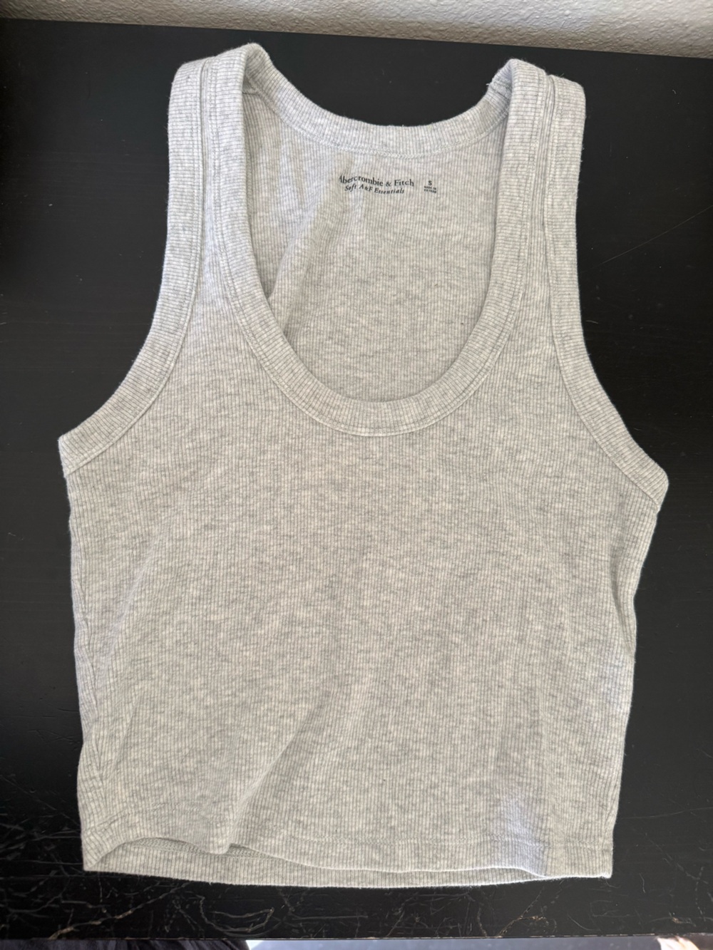 Abercrombie rubbed tank